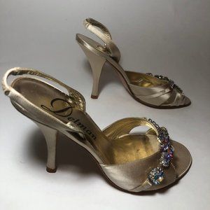 DELMAN Heels Satin Champagne Crystals Size 8